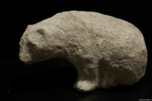 каменная статуэтка медведя - 9953997.jpg