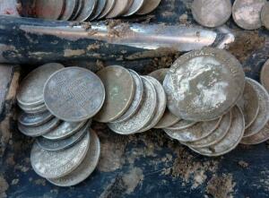 Кладоискатели Волгоградской области - Great-selection-treasure-silver-coins-of-tsarist-times__31.jpg