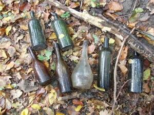 Поиск бутылок в военных мусорках. - 850ccf527fc5.jpg