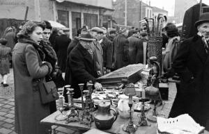 Блошиный рынок в Париже 1946 год - 35-m07EwvCt9-E.jpg