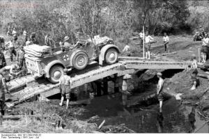 Лето 1941-го в немецких фотографиях - e11fda519140.jpg