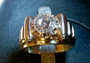 Золотой перстень с бриллиантами - IMG_20161112_181114.jpg