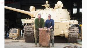 Британец нашел в советском T-54 золотые слитки на 2,5 миллиона долларов - upload-1-pic4_zoom-1500x1500-40234.jpg