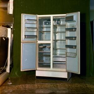 Перспективная модель холодильника МКШ-400 1977г