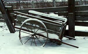 Повозка. Общее о гужевом транспорте. - 640px-Cart_in_snow.jpg