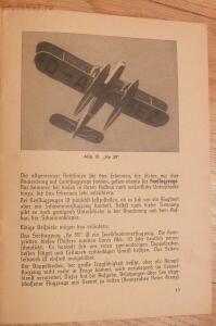 Библиотека лётчика. Немецкий справочник Das Erkennen von Flugzeugen Обнаружение самолётов  - DSCF6150.jpg