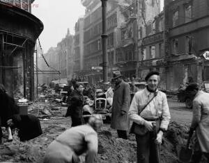 Берлин 1945 год. Жизнь на развалинах - 032e4990a451.jpg