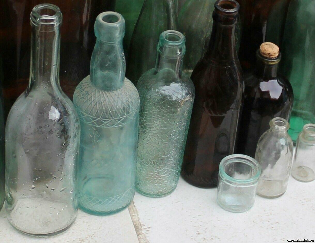 Бутылочка стар. Старинные бутылки. Старинная бутыль. Бутыль с кислотой. Дорогие старинные бутылки.