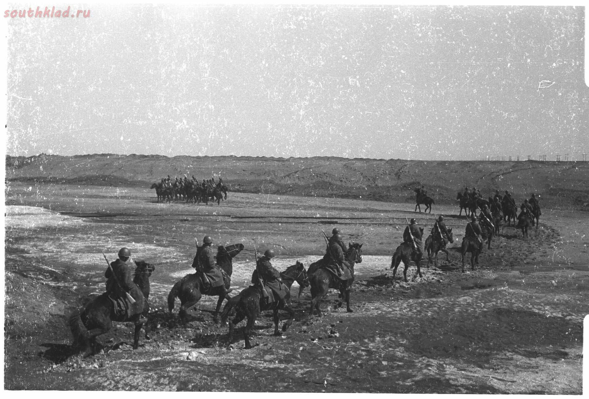 Где воевала заполярная кавалерия в 1941. Кавалеристы в годы Великой Отечественной войны. Кавалеристы РККА Великая Отечественная война. Конная армия Генерала Белова. Конная атака конногвардейцев Генерала Белова.