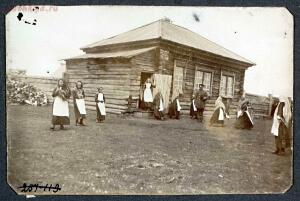 Типы казаков. Сибирские казаки на службе и дома. 1911 год - 8f00dc777d4f.jpg