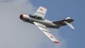 Лётчики отказались катапультироваться и, спасая самолет, поступили по-своему - mig-15-uti-aviaciya-boevye-samolyoty-ros-1293875.jpg