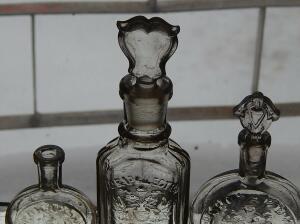 3 коллекционных бутылочки 1 02 в 22 30 - DSCN5753.jpg