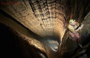 Самая глубокая пещера в мире - IQnZ2-Oys0I.jpg