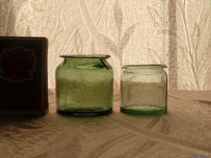 Аптечная посуда зеленого стекла - 7638714.jpg