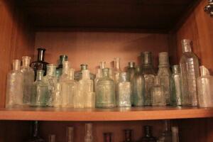 Моя коллекция старинных бутылочек - 4853878.jpg