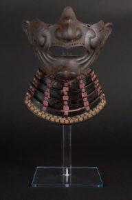 Внушающая ужас, защитная самурайская маска «мэнгу»