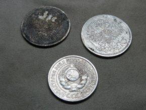 Чем отмыть грязь с монетки