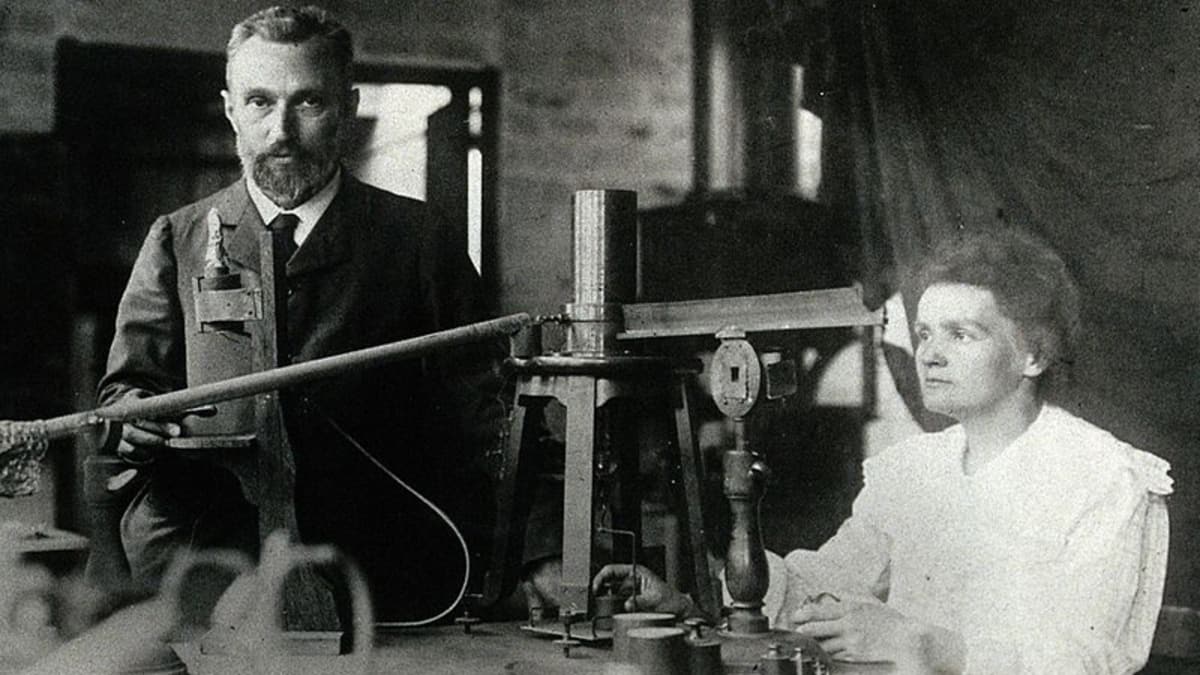 Marie and pierre curie