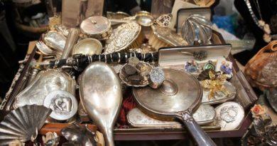 Законы продажи старинных предметов на аукционах с наибольшей выгодой