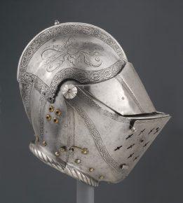 Рыцарские шлемы XVI века