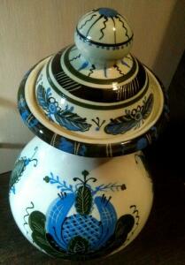 Неопознанная керамическая ваза с крышкой - 9256083.jpg